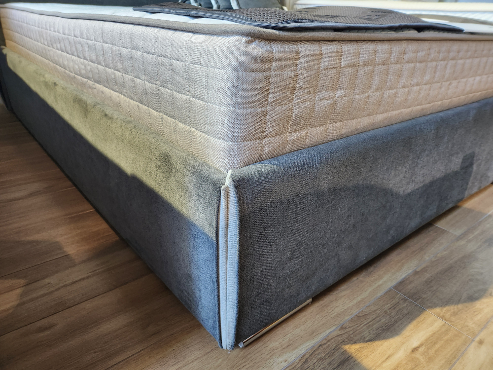 Łóżko tapicerowane Lorenzo 160x200 cm, bez pojemnika na pościel