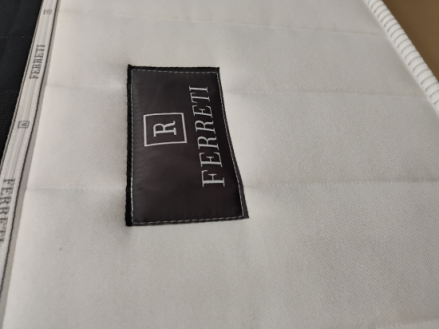 Materac King 180x200 Feretti | Ekspozycja