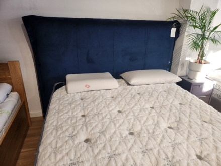 Łóżko tapicerowane La Spazia 160x200 z pojemnikiem, welur